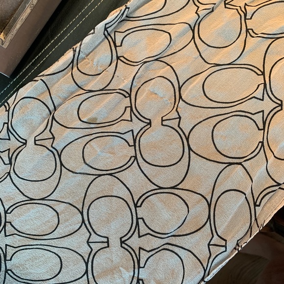 Coach silk scarf - Picture 4 of 4